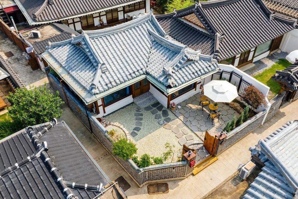 Hanokstay Haru Jeonju Exterior photo
