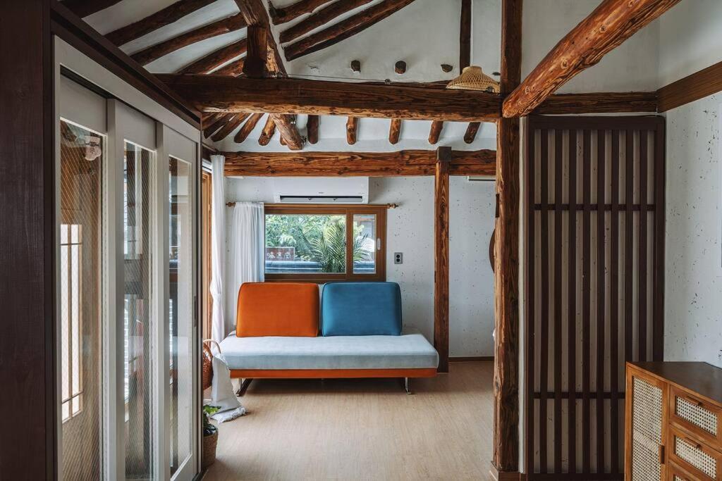 Hanokstay Haru Jeonju Exterior photo